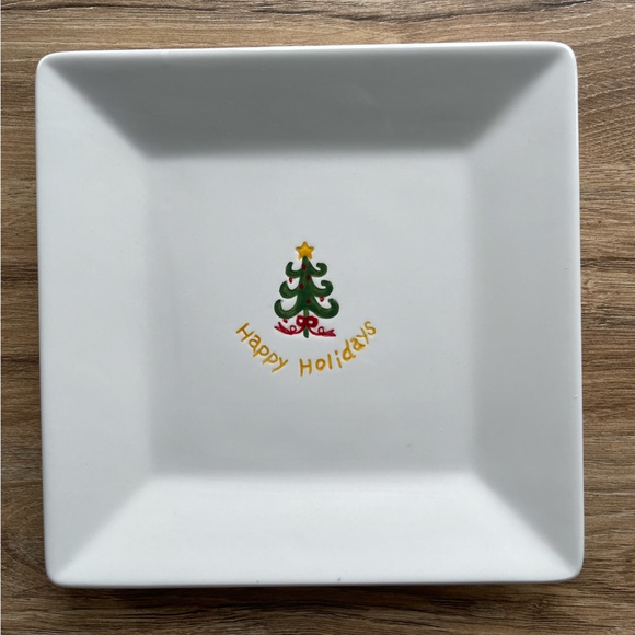 MIB BIA Cordon Bleu Set of 4 7” Plates Embossed Christmas Happy Hollidays - Picture 6 of 9